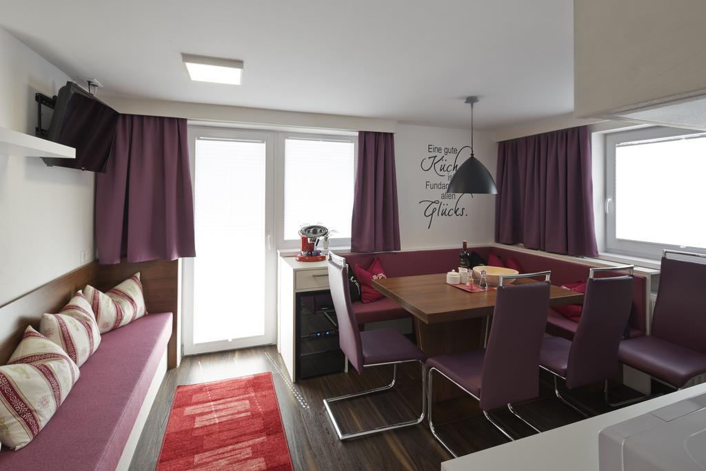 Apartment Tannheim Ruang foto